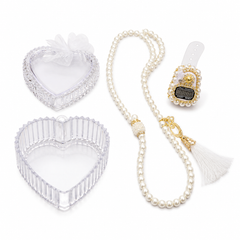 Hajj & Umrah Gift Set – Heart-Shaped Decorative Box