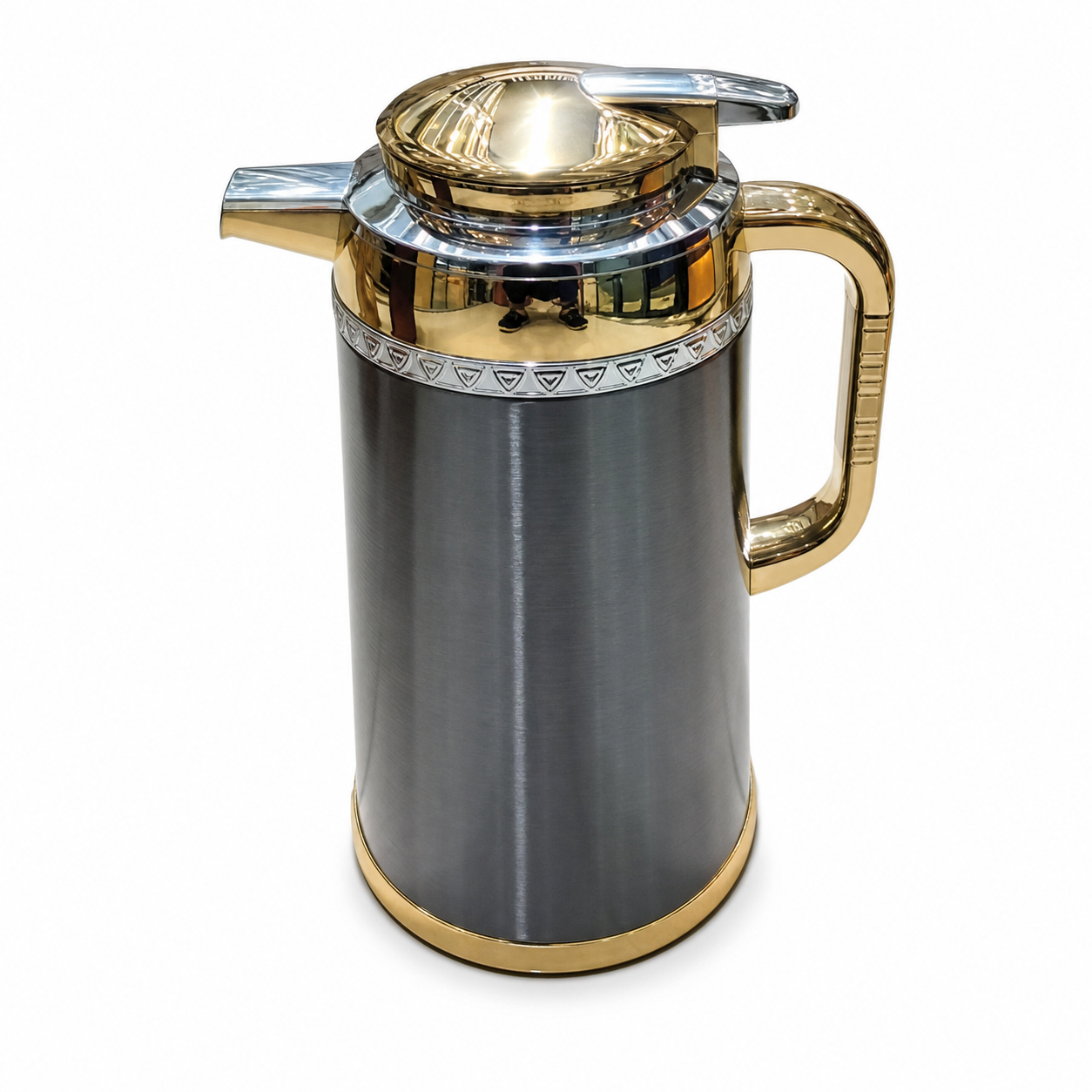 Grey stainless steel flask with gold-tone trim, 1.6 L