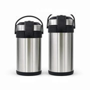 Two brushed stainless steel flasks with black lids and carry handles, 4 L and 5 L, side by side