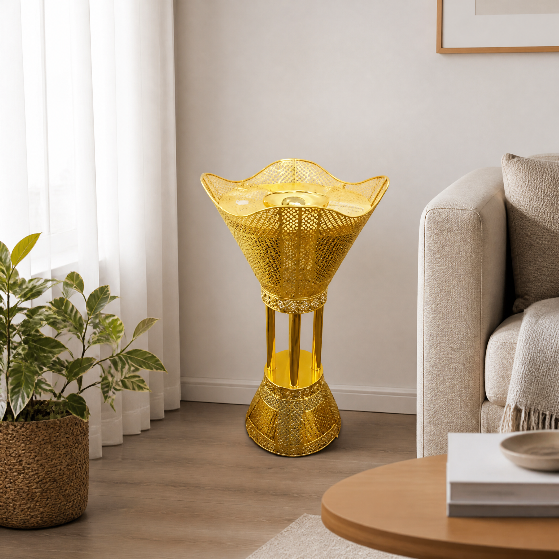 Tall gold mesh floor-standing goblet-shaped burner 90.5 cm