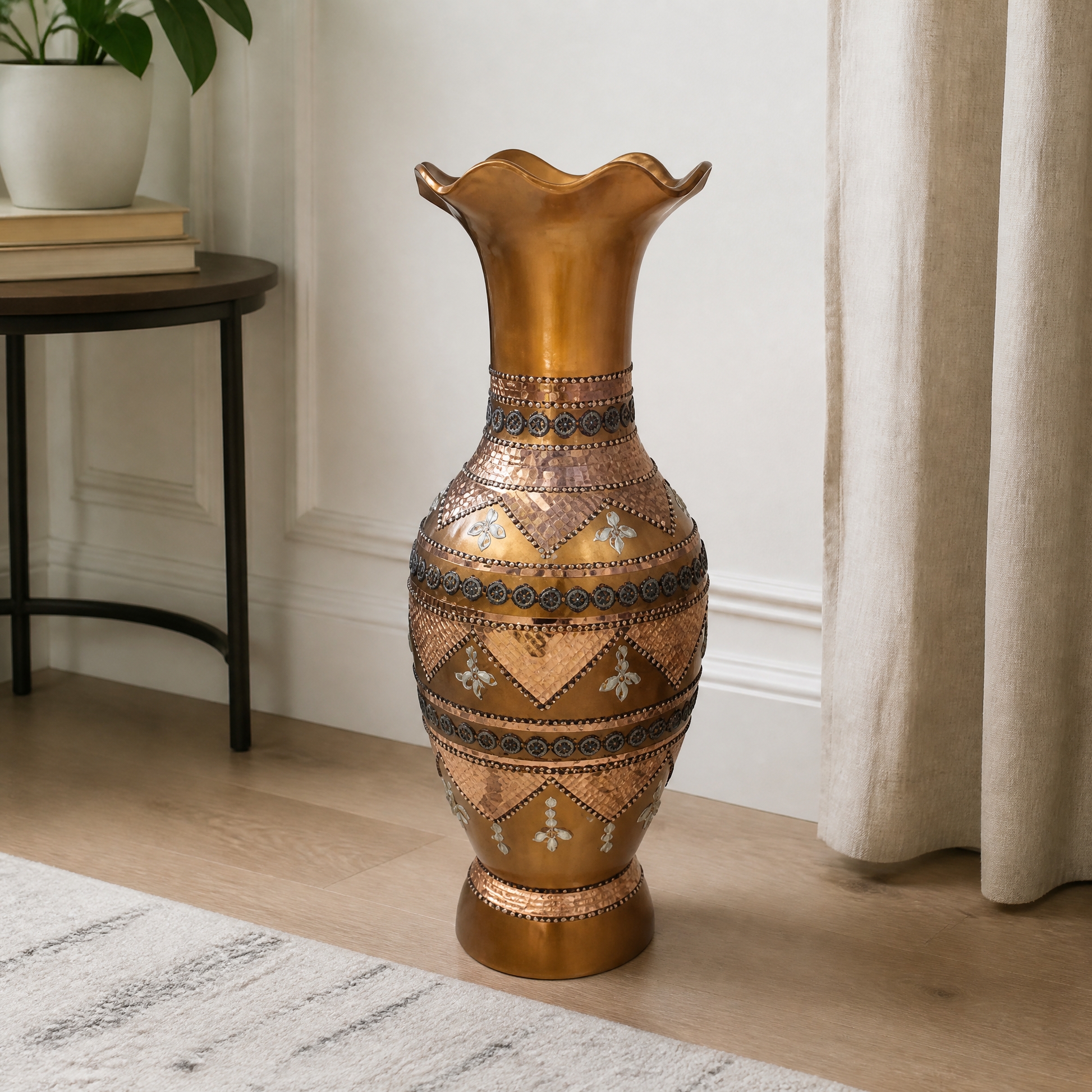 Gold decorative vase with mirrored mosaic-style trim 60 cm